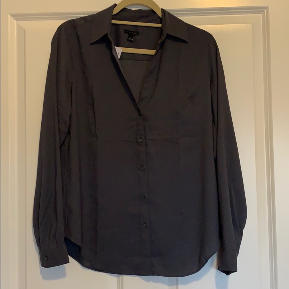 ANN TAYLOR GRAY BLOUSE